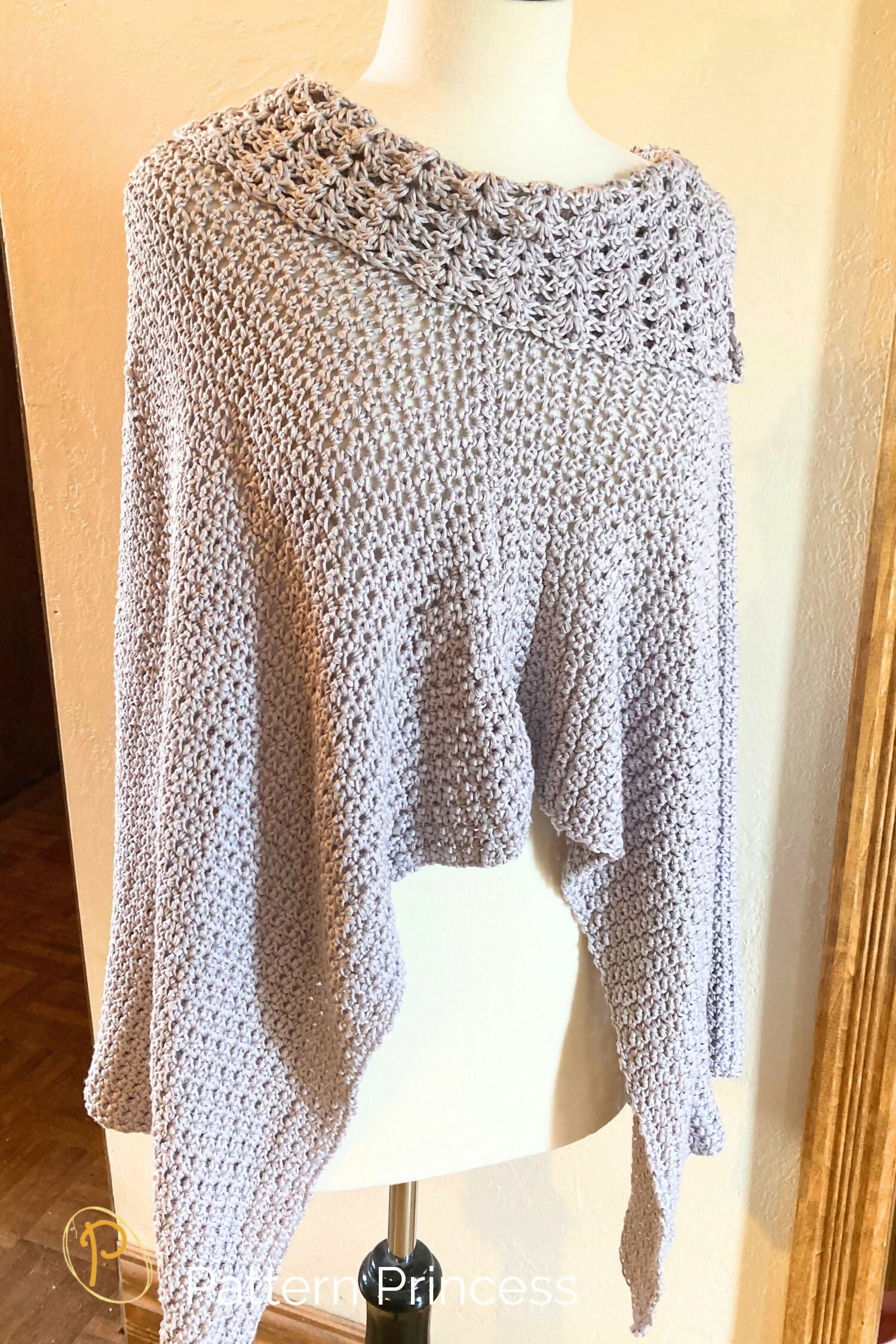 Pebble Path Crochet Poncho: Simple Two Rectangle Design (Crochet)