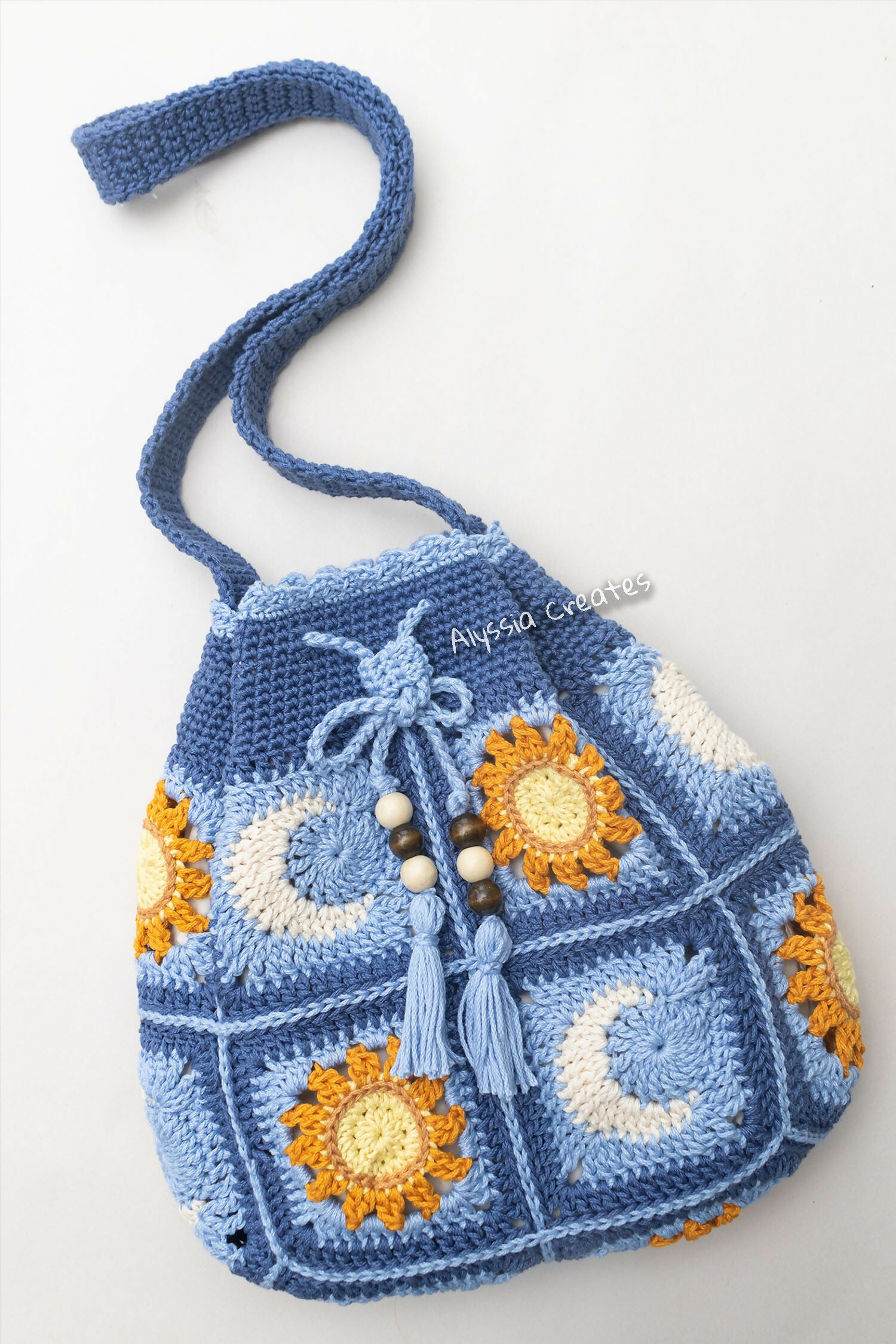 Sun and Moon Drawstring Crossbody Bag (Crochet)