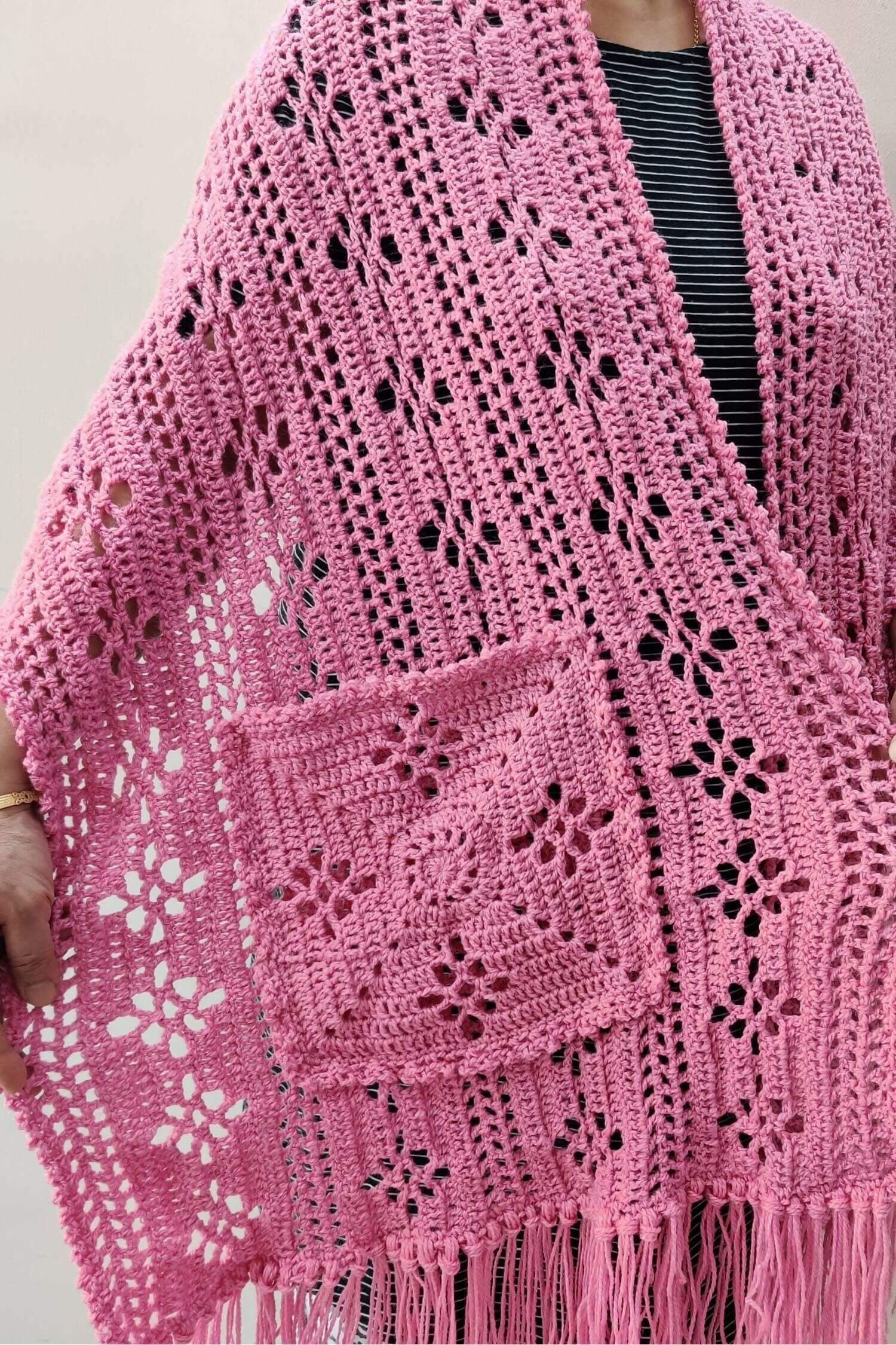 Flowertastic Pocket Shawl (Crochet)